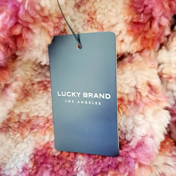 Lucky Brand Half Zip Sherpa Pullover - Picture 5 of 11